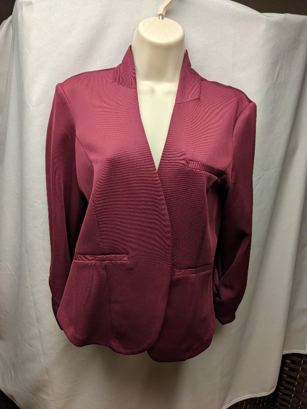 Stooshy Formal/Business Plum Waist Length Blazer Longsleeve ( Size XL) NICE
